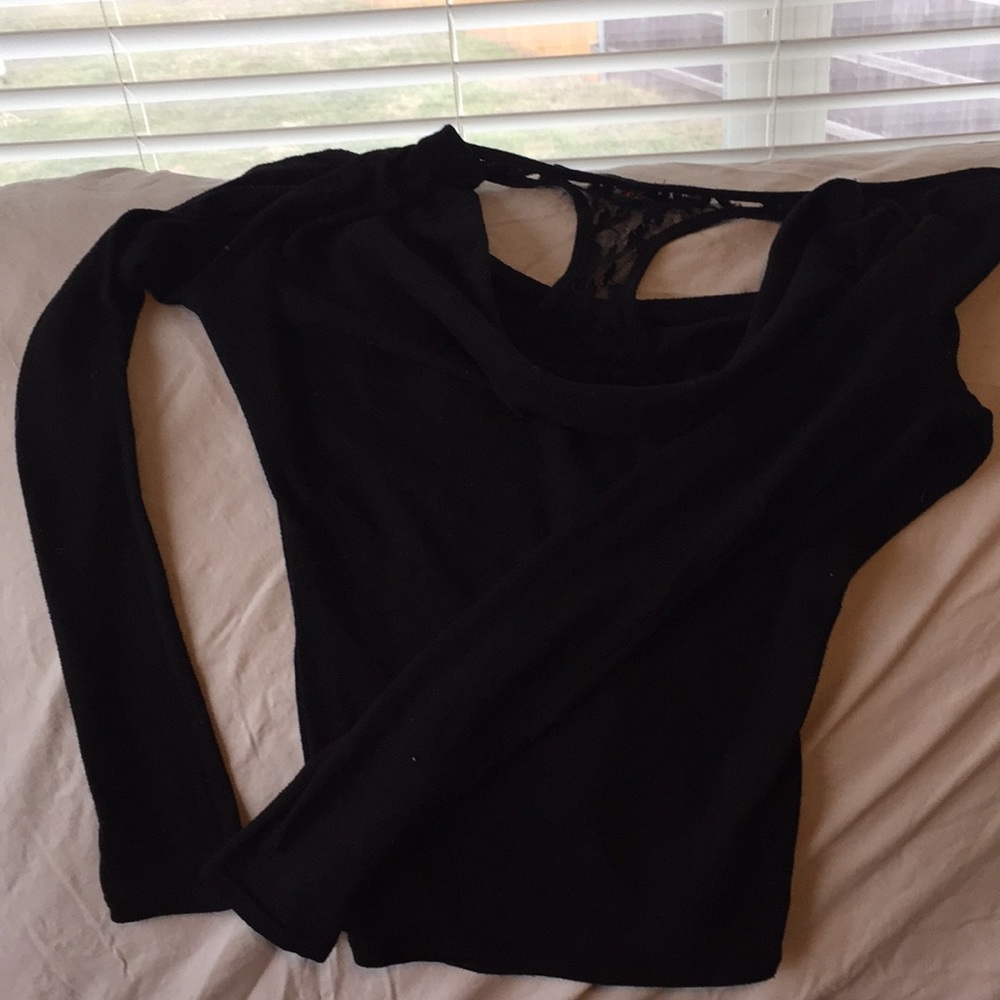 Black long sleeve shirt